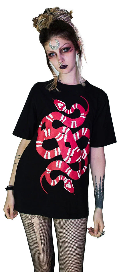 Diamond King Red Crawling Snake Black T-Shirt - Sutton - Dr Faust